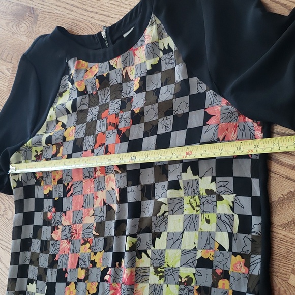 (M) Halogen Slightly Sheer Checkered Floral Print Top Lightweight Loose Fit - Picture 5 of 6